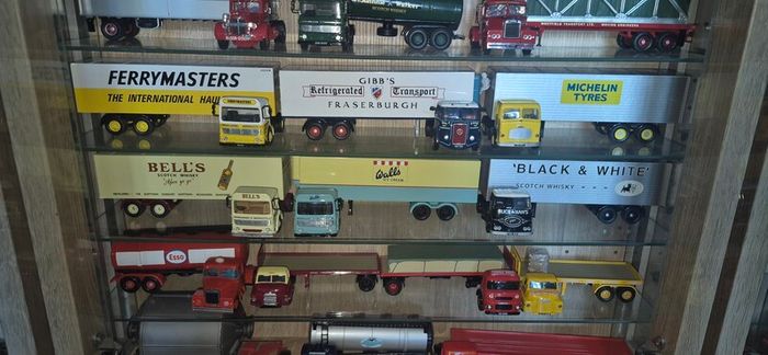 Corgi 1/50 Scale Models
