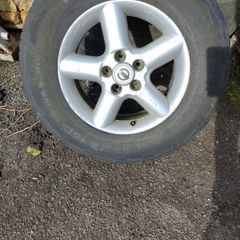 Nissan Alloy Rim
