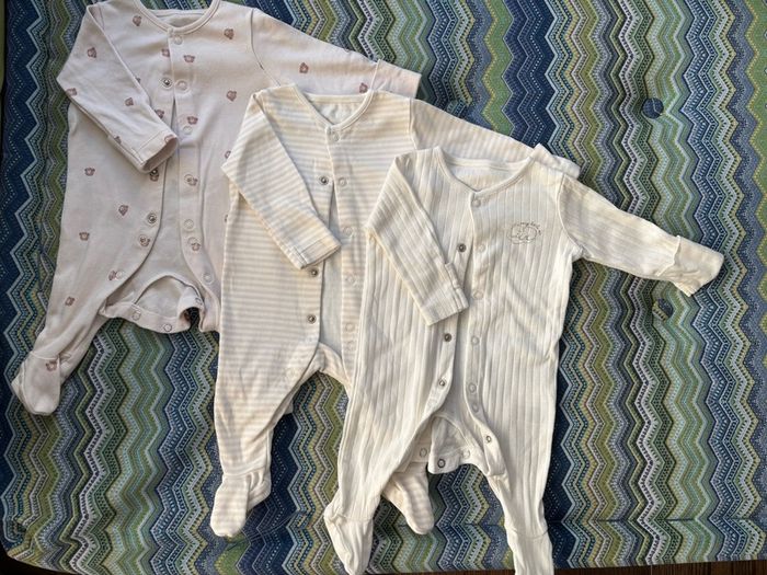Baby Sleepsuit pack of 3 (newborn, Dunnes)