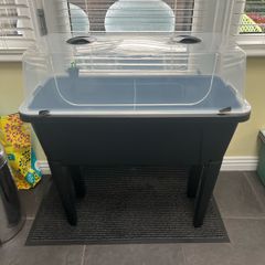 Raised planter