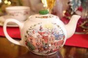 Winter Wonderland Christmas Tea Pot