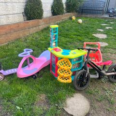 Garden toys