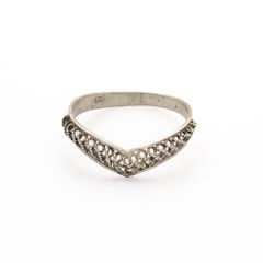 Vintage 925 Sterling Silver Chevron Filigree Ring