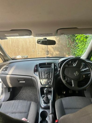 Opel astra 2013 1.4 Petrol