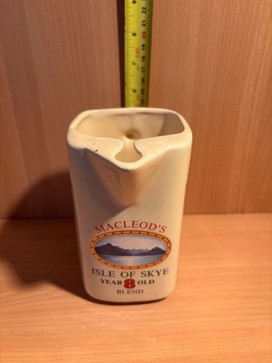 Pub jug Macleods