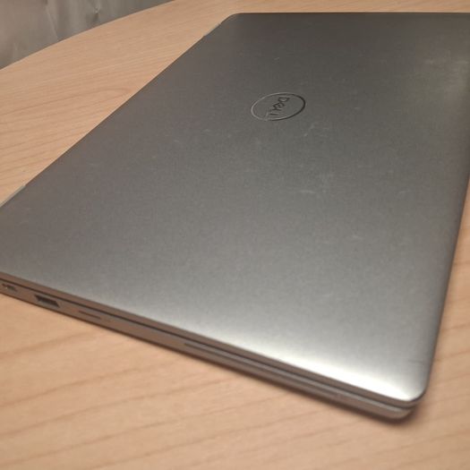 Dell Latitude 5330 | i5-1245U | 16GB RAM | 256GB SSD | Windows 11 Pro | SKU 669 Laptop