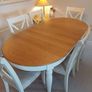 Complete extendable dining table set including 6 chairs Image 5