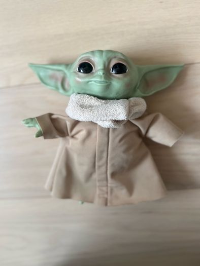 Star Wars The Child Talking Plush Toy with 10 Sounds, The Mandalorian
