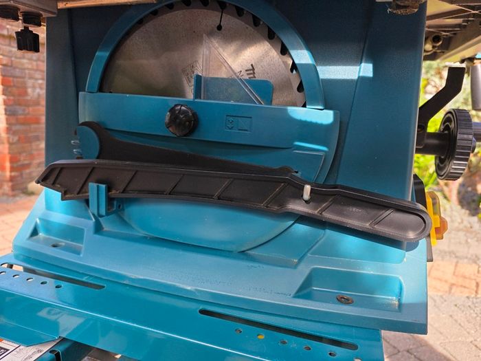 Makita Table Saw and Stand