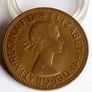 1967 Penny Elizabeth II bronze coin Image 2