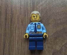 Lego Police Minifigure