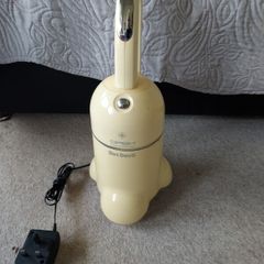 Retro compaxt vacuum