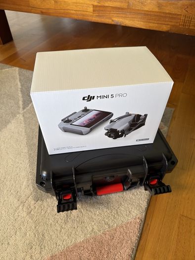 DJI Mini 5 Pro Fly More Combo