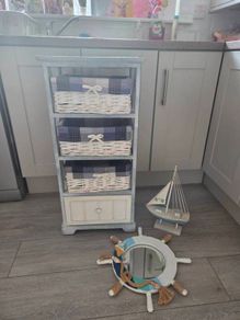 wicker shelving