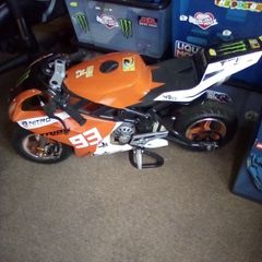 Like New 49cc Showroom Mini Moto
