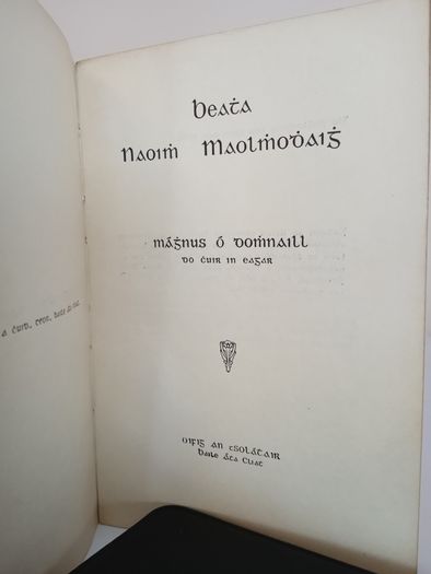 Beatha Naoimh Maolmhodhaigh by Maghnus O Domhnaill (PT137)