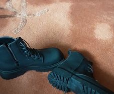 Mens boots