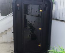 Mini cube sauna