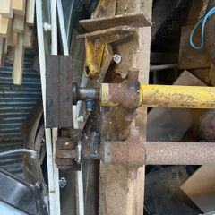 tipping rams
