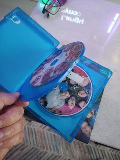 blu-ray and DVD CDs