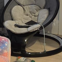 munchkin swing