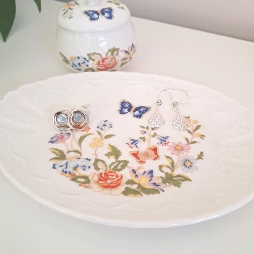 Aynsley Dish + Aynsley Small Trinket Dish + Lid