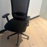 office task chair Image 2