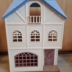 Sylvanian Families Sky Blue Terrace House