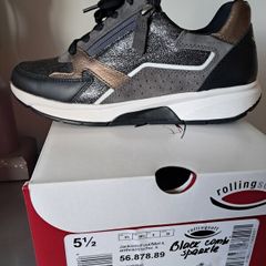 Dressy runners...rolling soft....ecco brand