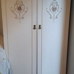 French Vintage Wardrobe