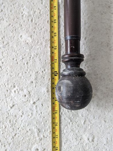 metal extendable curtain pole