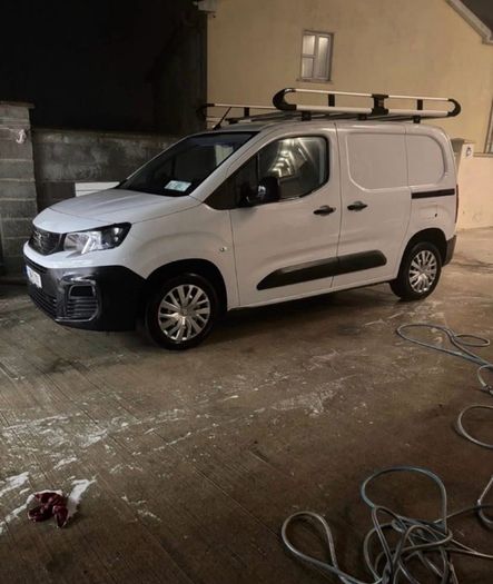 2024 Peugeot Partner