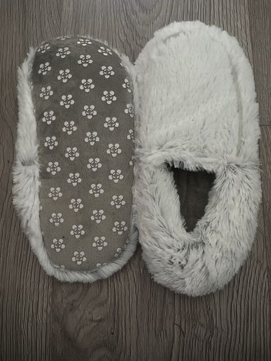 Heated slippers