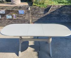 Kitchen table