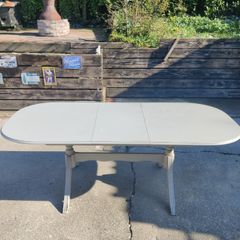 Kitchen table
