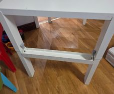 Ikea Pahl desk, height adjustable