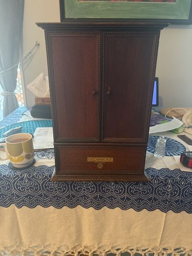 Antique 1920s  Gecophone wooden cabinet