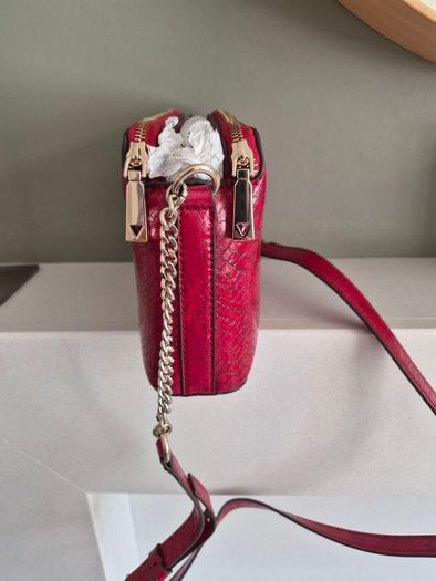 Guess crossbody bag