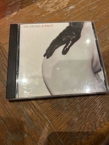 The Strokes - Is This It