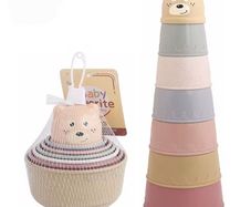 stacking cups