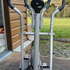 Cross Trainer