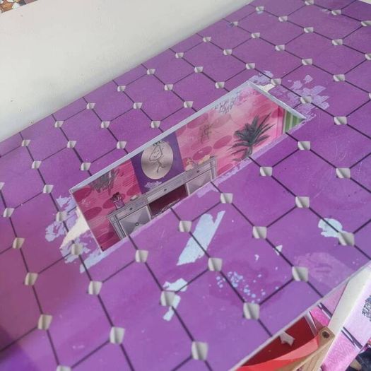 dollhouse