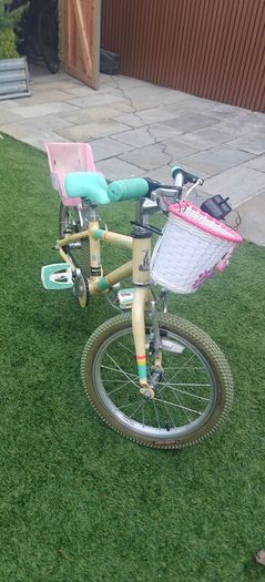 Raleigh Pop 16-inch Kids' Bike in the Cream/Teal