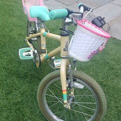 Raleigh Pop 16-inch Kids' Bike in the Cream/Teal