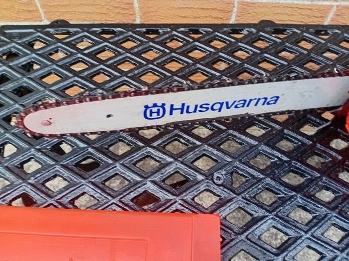 chainsaw