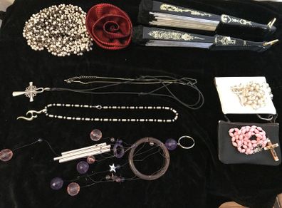 Assorted Jewellery/Hairpieces/Fans/Rosary Beads/Mobile