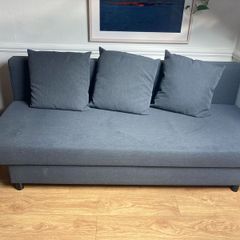3 Seater IKEA pull out sofa