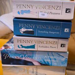 8 Penny Vincenzi novels