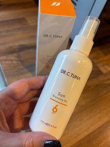 Bronzing oil with 6spf