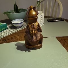 Egyptian king tut. carving